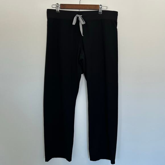 FIGS Livingston Basic Scrub Pants, Black, Size M/P - Picture 1 of 8